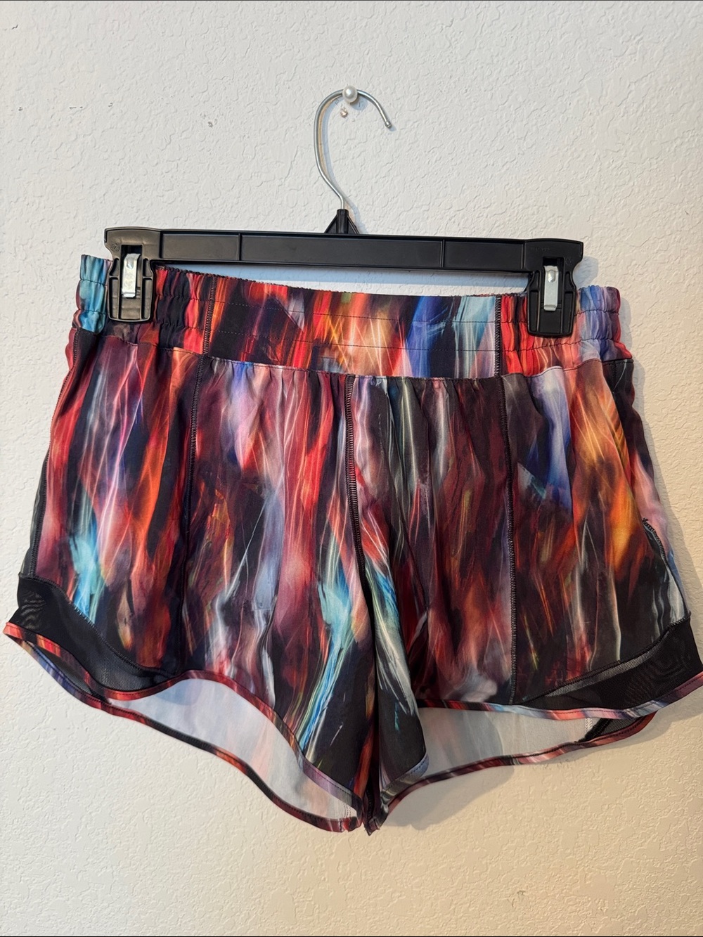 Lululemon Women’s Multicolor Performance Running Shorts size 8